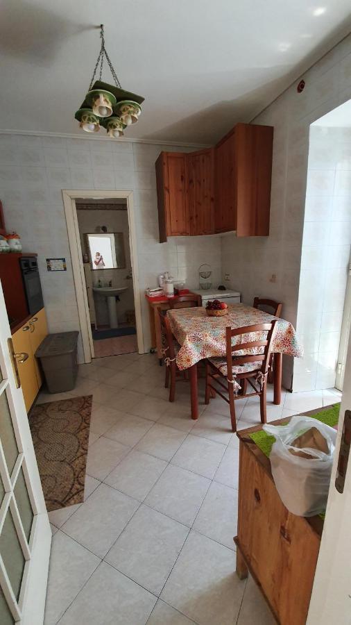 Casa Rosi Nel Cuore Di Napoli Apartment Exterior foto