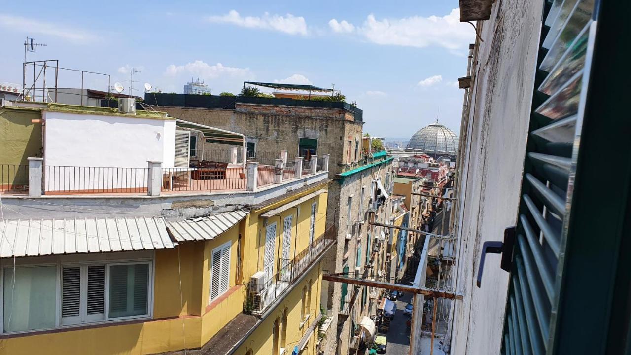 Casa Rosi Nel Cuore Di Napoli Apartment Exterior foto