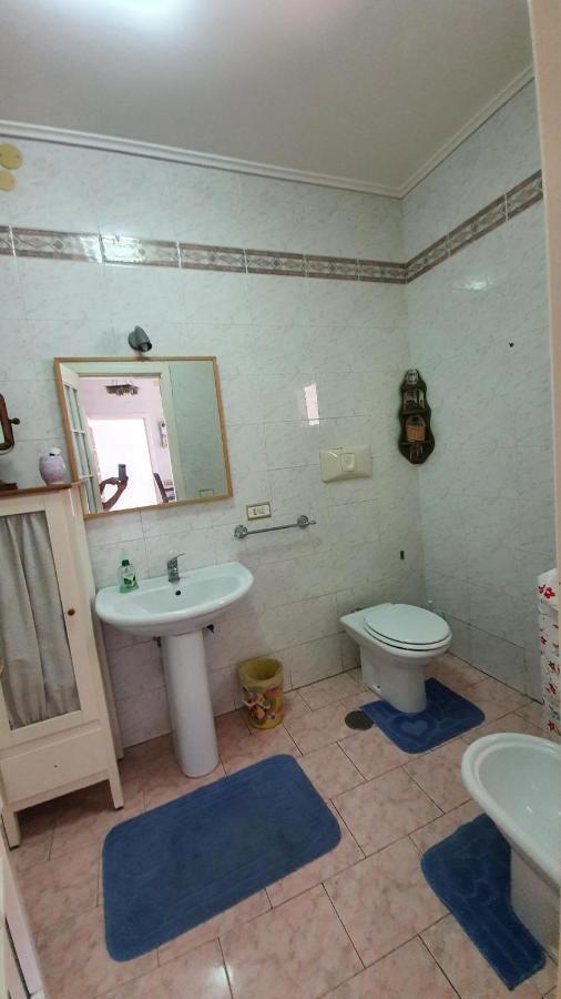 Casa Rosi Nel Cuore Di Napoli Apartment Exterior foto